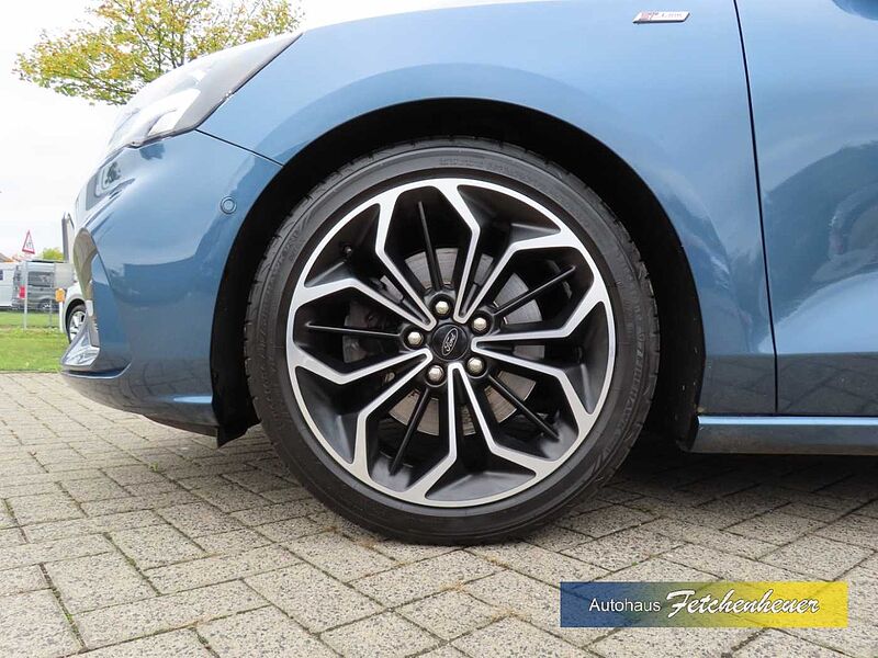 Ford Focus Turn. ST-Line m. NAVI+LED+RFK+SHZ+PDC+ALU