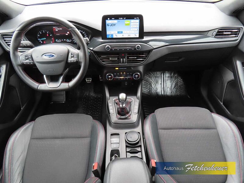 Ford Focus Turn. ST-Line m. NAVI+LED+RFK+SHZ+PDC+ALU