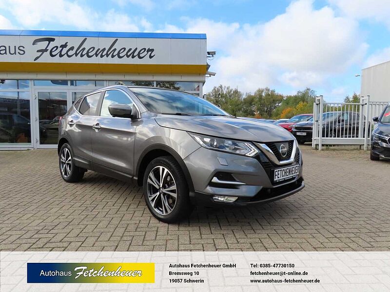 Nissan Qashqai N-Connecta NAVI+RFK+BEH. WSS+SHZ+TEMP+AHK